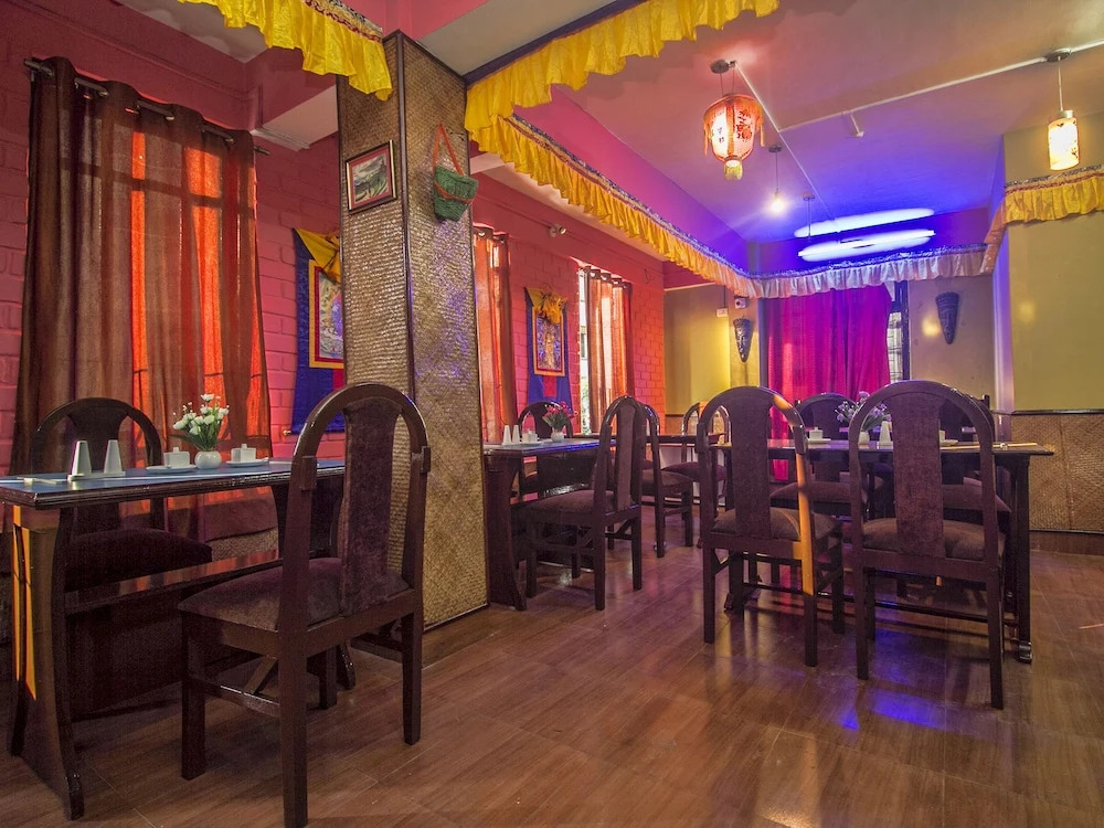 OYO 17039 Hotel Omkar