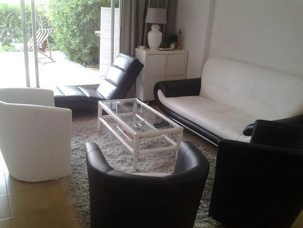 Apartamento Petunias Bl. I Esc 2, 1-2