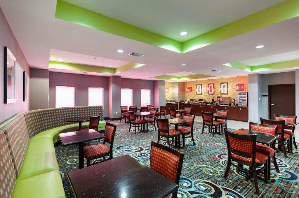 Comfort Suites Greenville