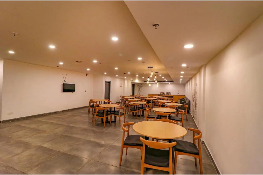 FabHotel Hargobind Enclave
