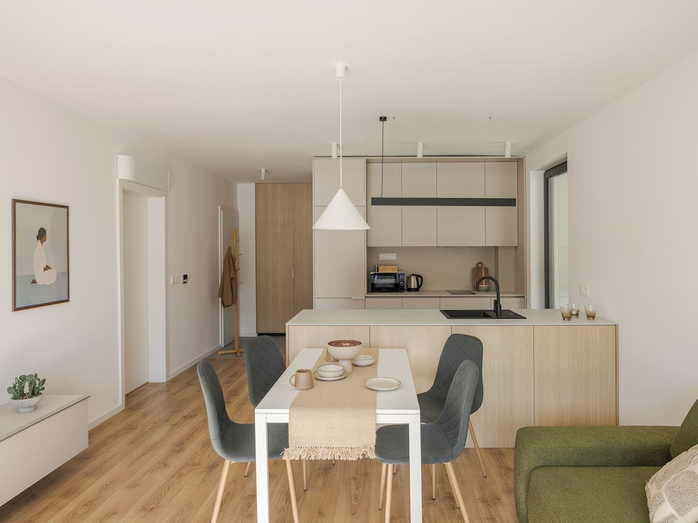 Gardinn Serviced Apartments