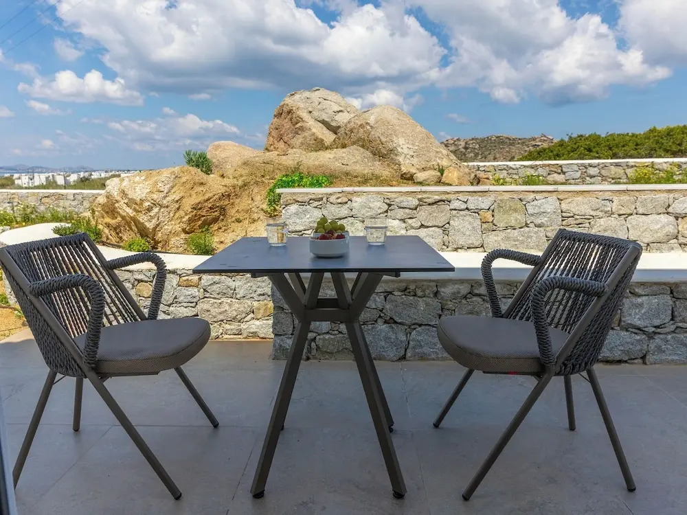 Cezaria Naxos Hotel