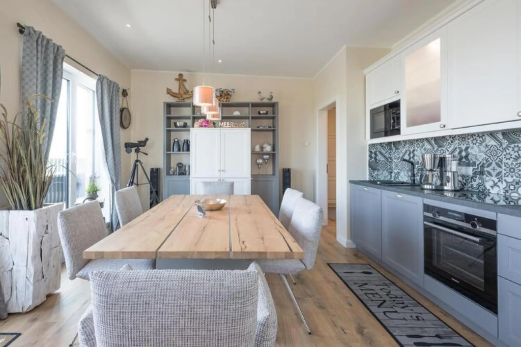 Penthouse apartment on Nordstrand in a top location on the dike