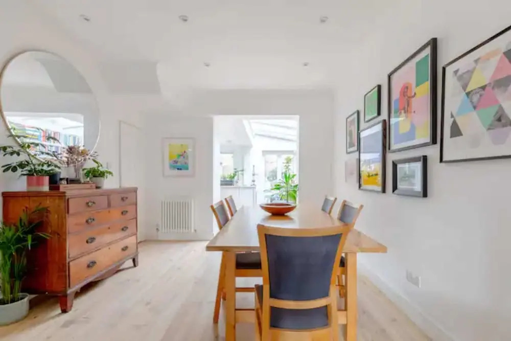Beautifully Designed 2BD House - by Queen's Park!