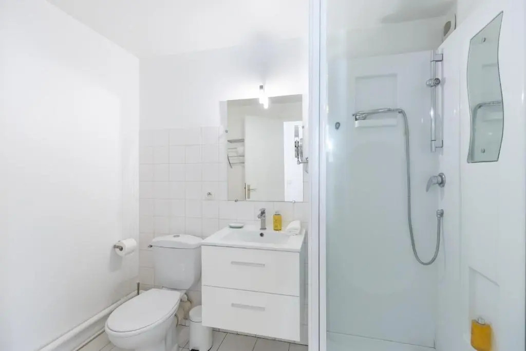 Hypolite 3 New- Nice flat for 4 - 80 meters from the Port of Honfleur