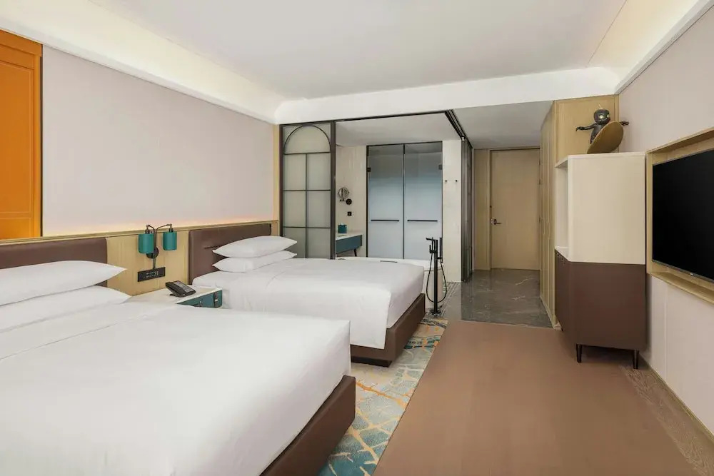 Renaissance Qingdao Hotel