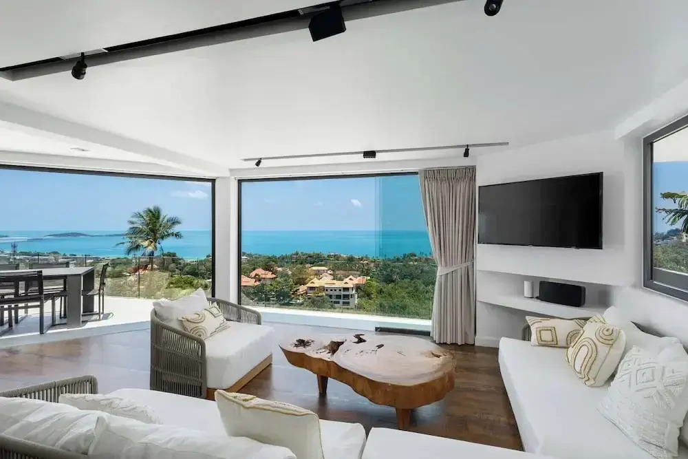 Serene Escape Balcony Villa in Chaweng KBR20