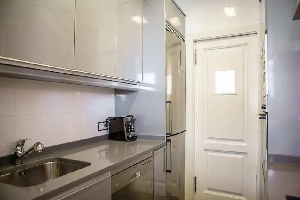 Beautiful 1 Bed Sleeps 6 W Terrace Heart of Madrid