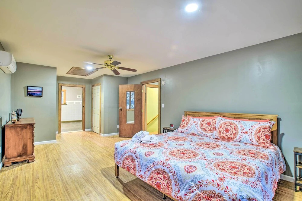 Honeoye Lake House w/ Community Amenities!