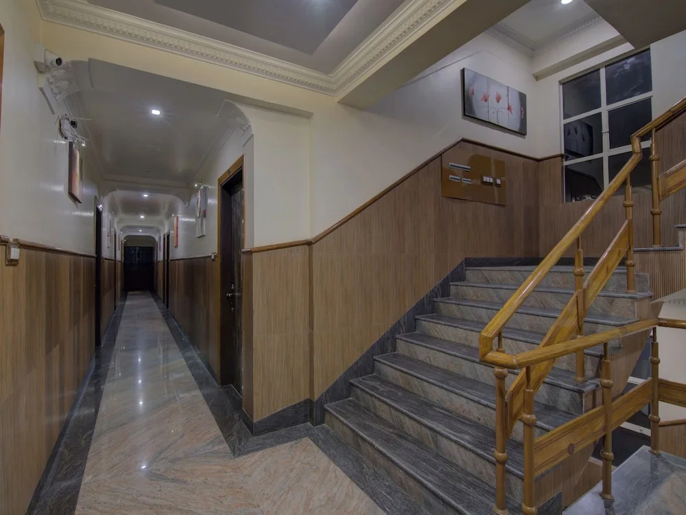 Hotel Venkatesh Regency