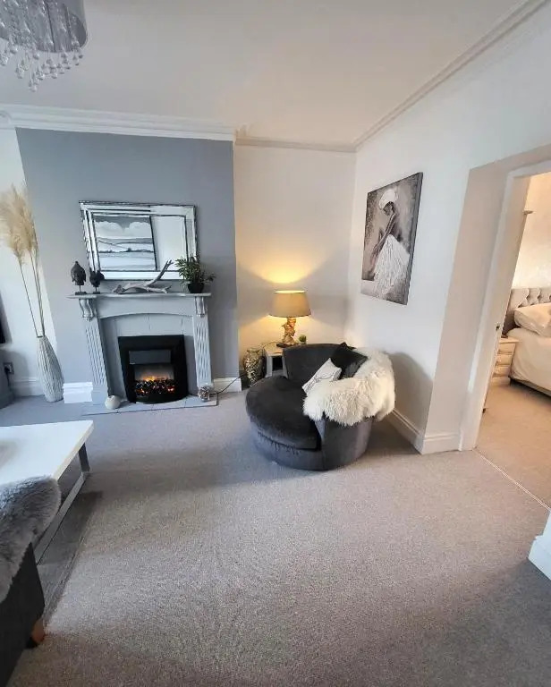 Willesden, Flat1 Lovely Spacious 1 Bedroom Flat, heart of Llandudno