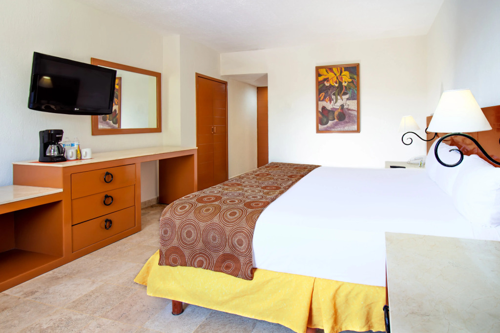 Plaza Pelicanos Club Beach Resort All Inclusive