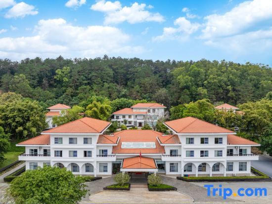Yunfu Guest House