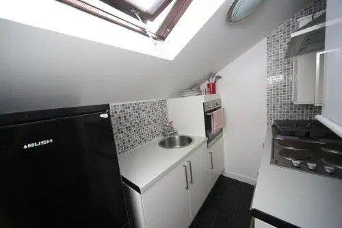No 10 Guesthouse