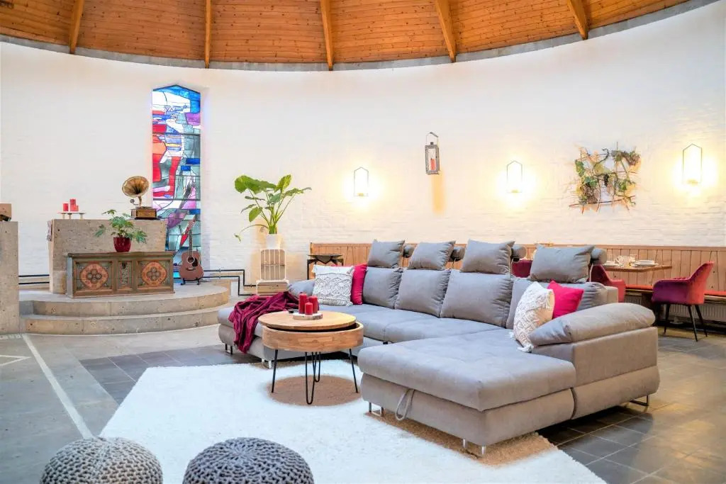 dreamcation - Ehemalige Kirche & Pfarrerwohnung, 3D-Tour, Terrasse, Garten, BBQ