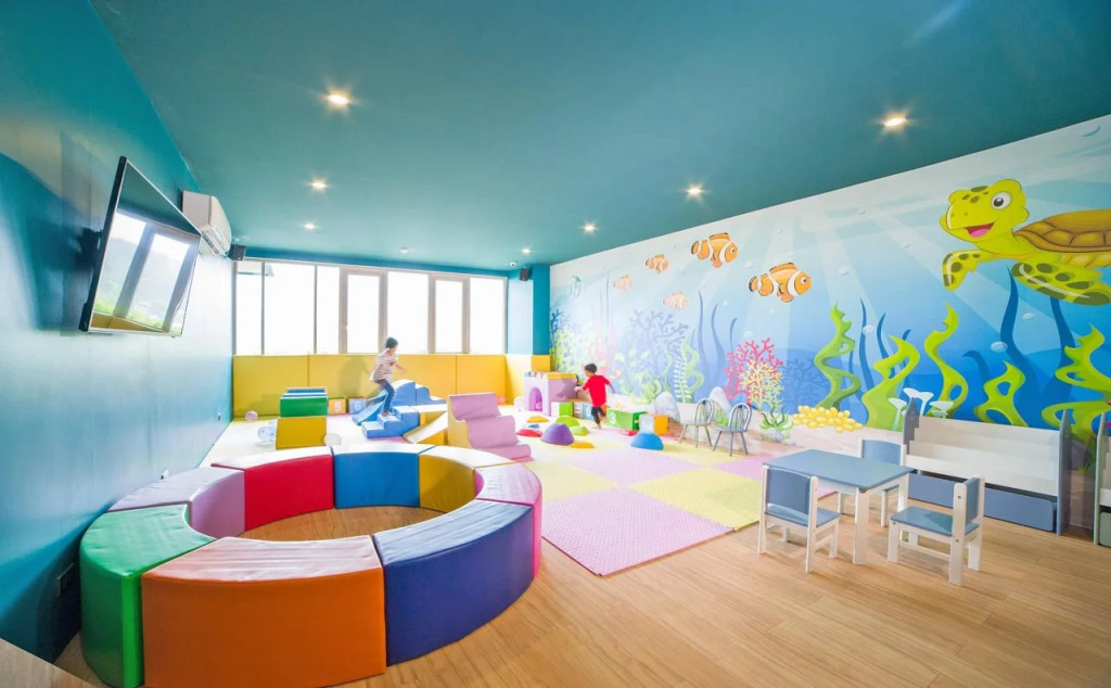 Oceana Hotel