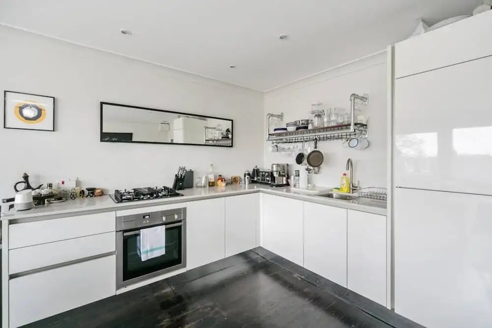 Spacious 1bed W/balcony, 15mins to Notting Hill
