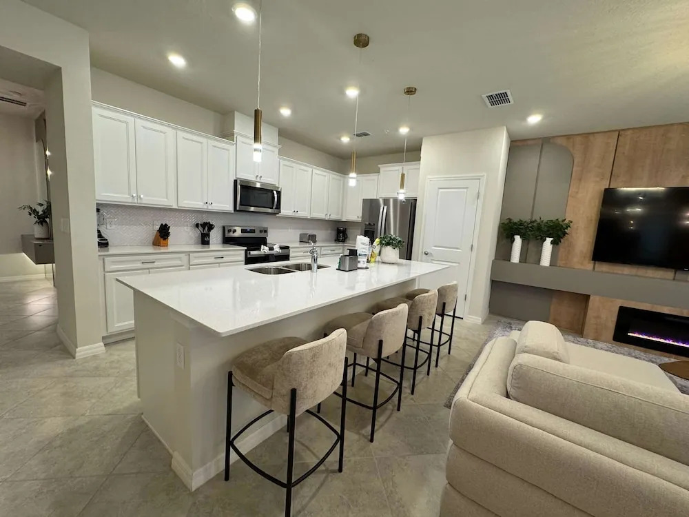 Family Friendly 5Bd Near Disney Windsor Cay 16136