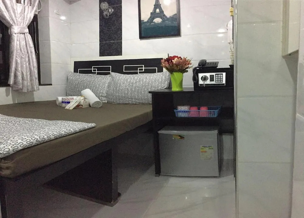 Skystar Hostel