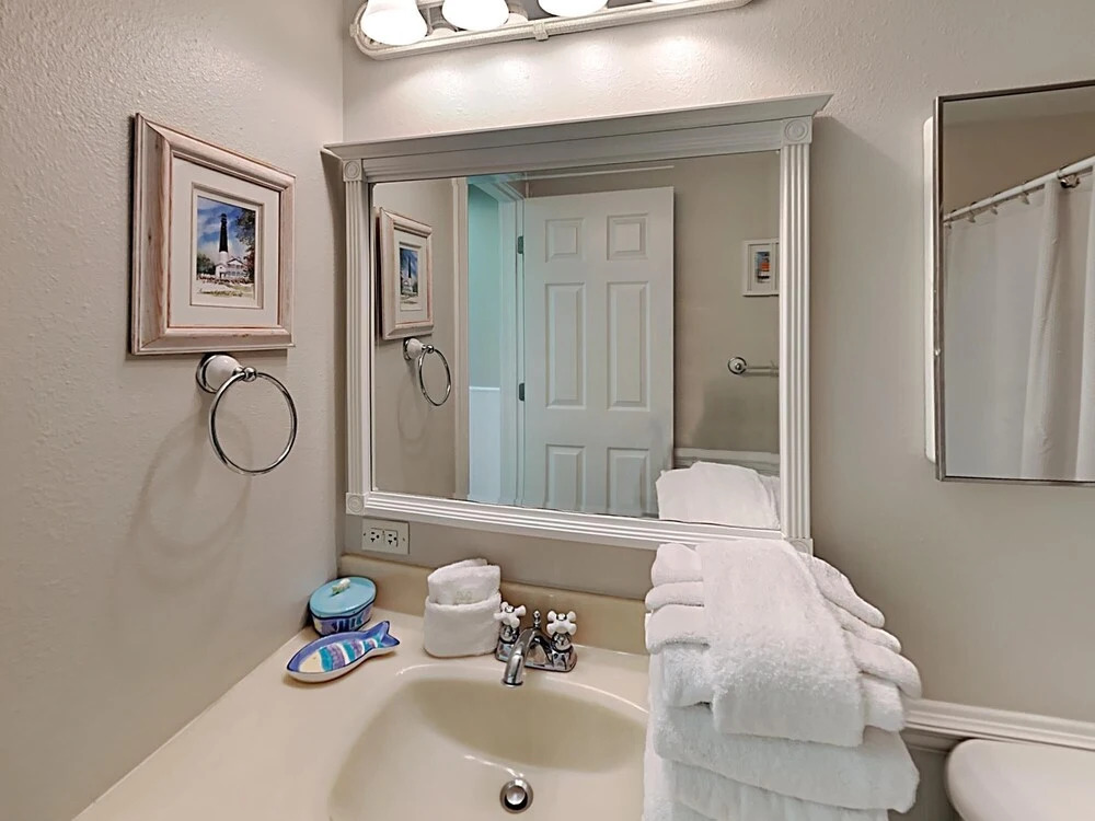 South Harbour #2F by Southern Vacation Rentals
