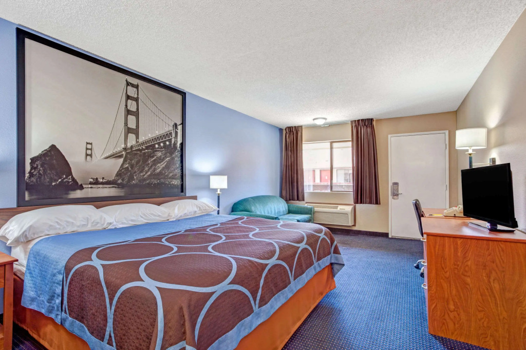 Super 8 by Wyndham Albany Corvallis