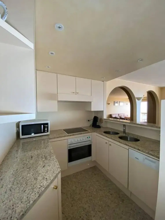 Amazing 2-bedroom Apartment With Amazing Sea-view