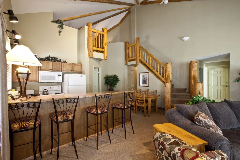 Polaris Lodge