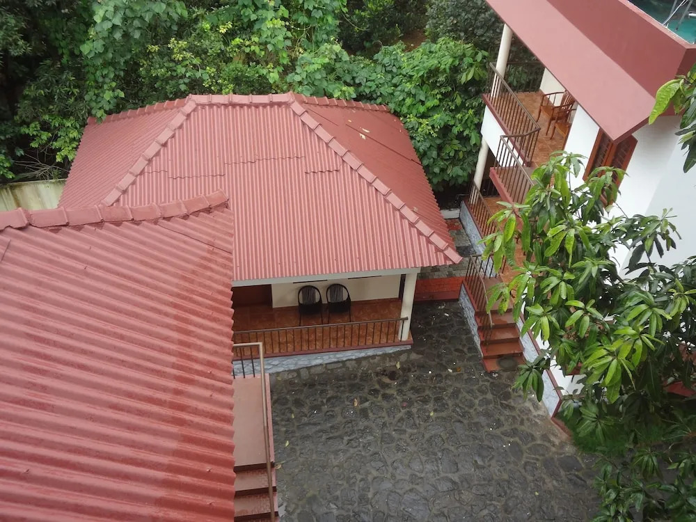 Seasons Thekkady