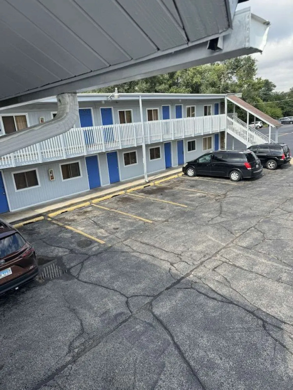 Clayton House Motel