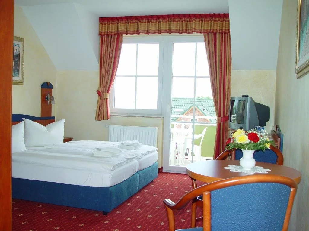 Hotel Ostseeblick - direkt hinter den Dünen
