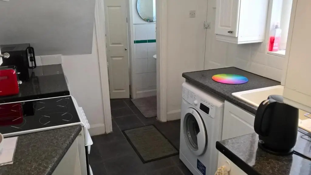 Apartment with Outside Patio and Car Space
