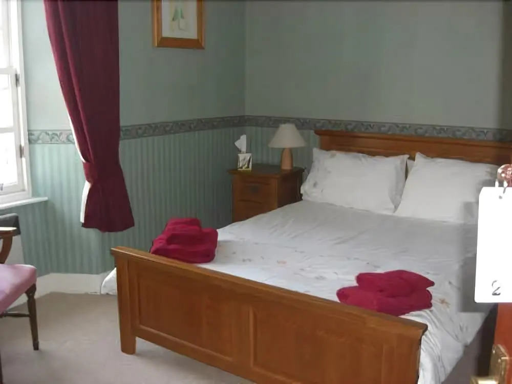 The Forbes Arms Hotel