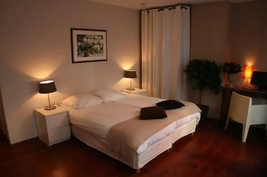 Amistad hotel