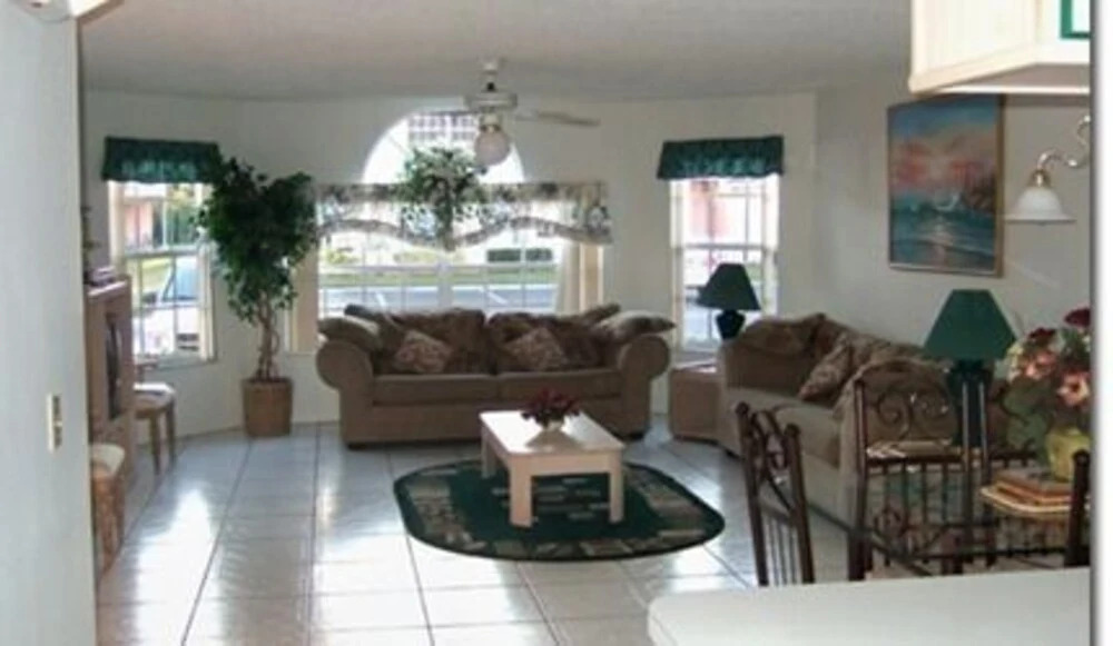 Royal Palm Bay (231693) - 3 Br Condo