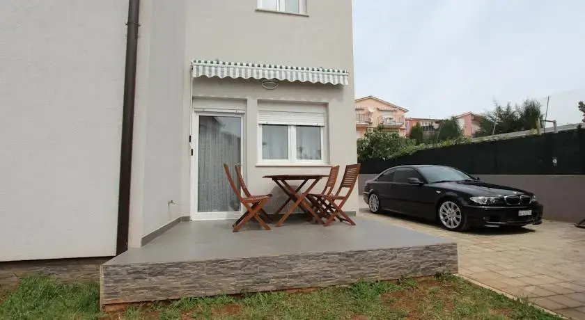 Holiday House Janja