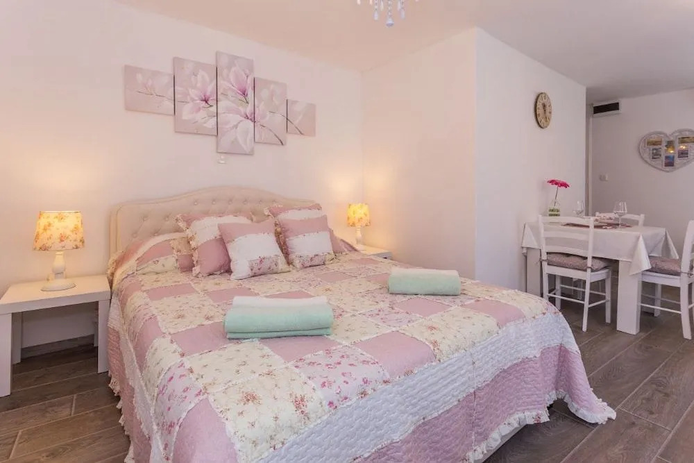 Guesthouse Aleto
