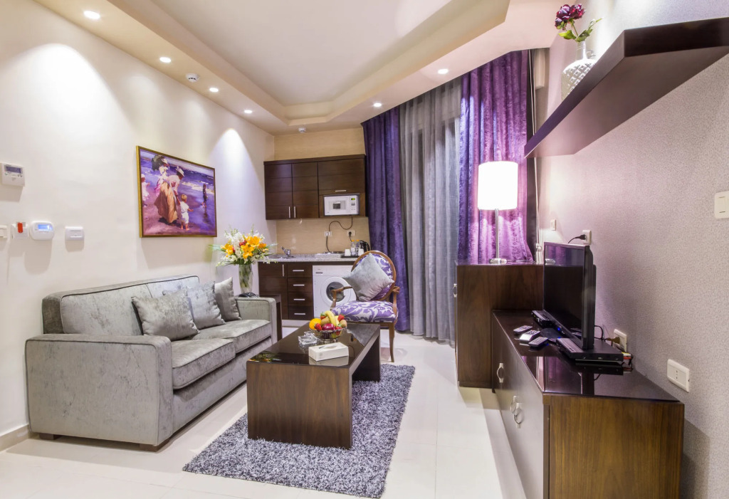 Nadine Hotel Suites