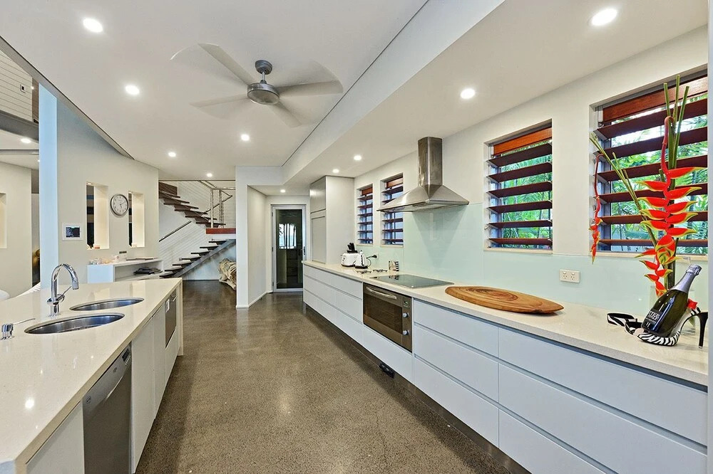 Absolute on Newell Luxury Beach House