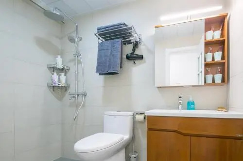 Xi'an Beilin·Small Goose Tower· Locals Apartment 00152240