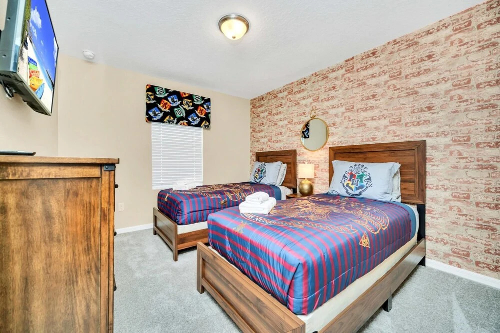 4BR Vacation Home w Private Pool Near Disney