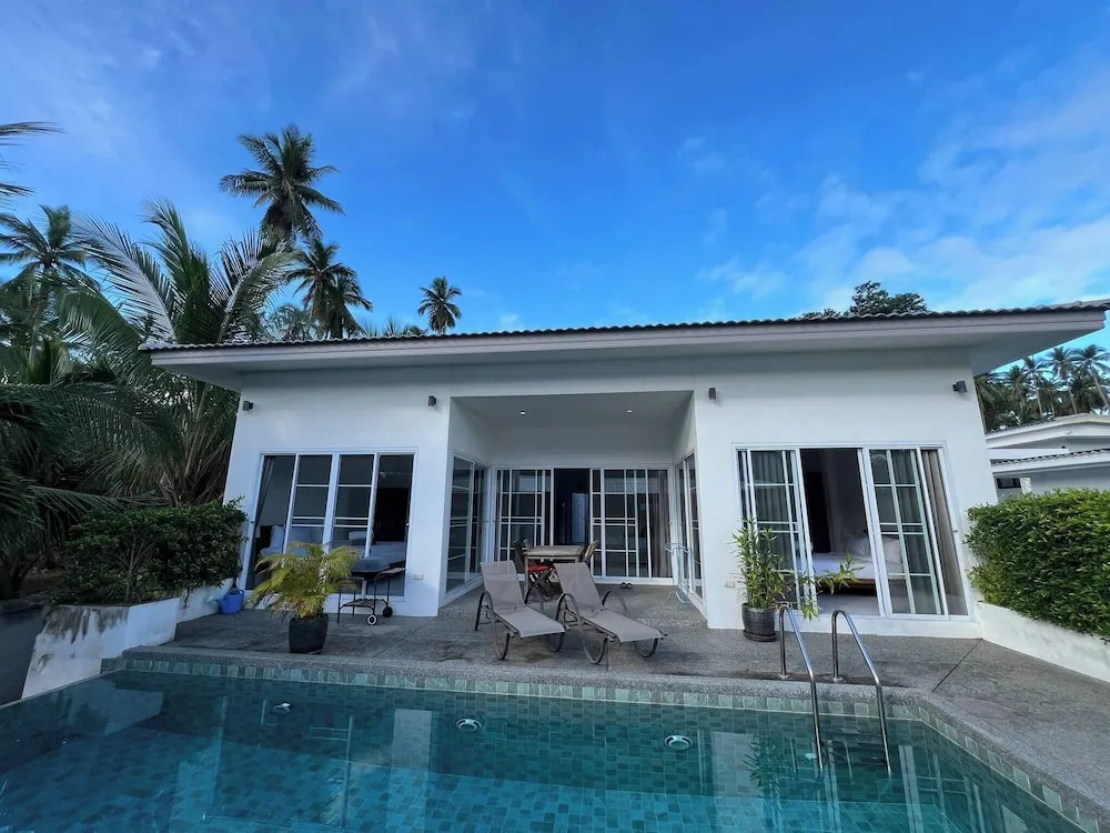 Tranquil Oasis in Taling Ngam 2-Bedroom Pool Villa