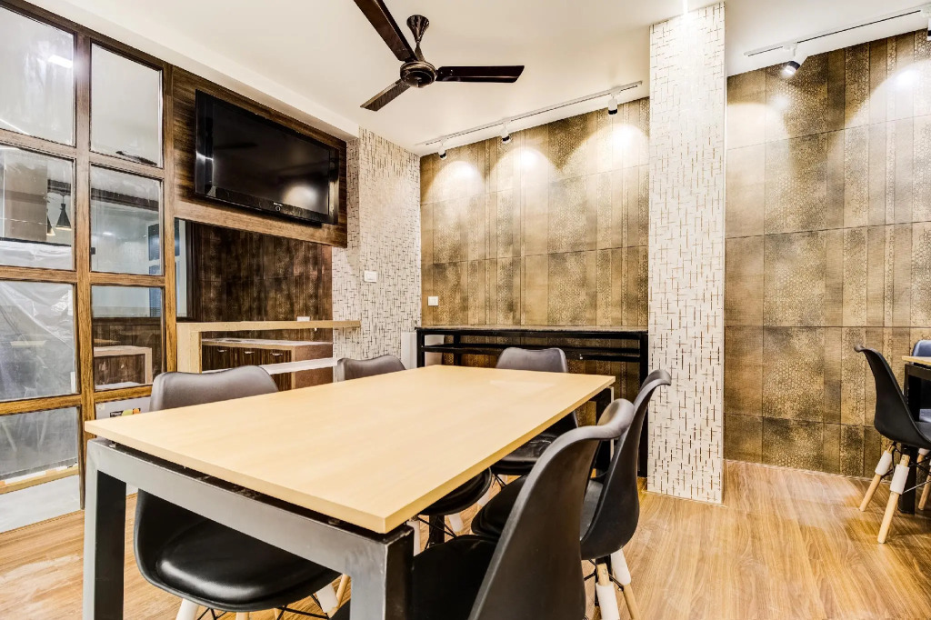 SilverKey Executive Stays 30731 Sector 29 Vashi Rd