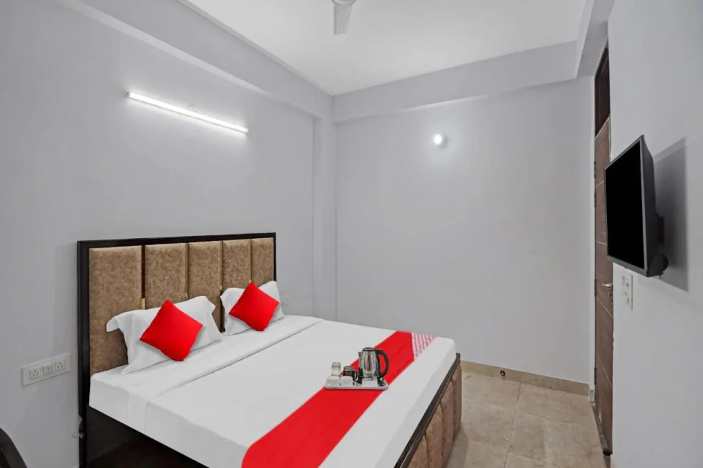Flagship 701023 Raj Residency