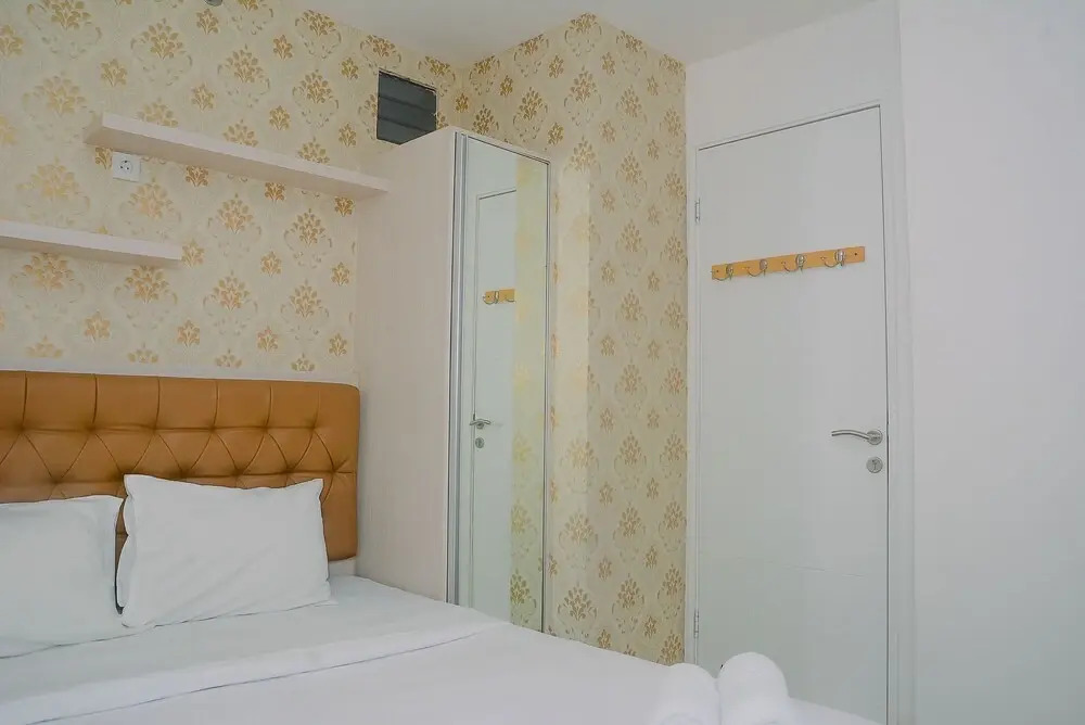 Fully Furnished 2BR Bassura City Apartment with Mall View