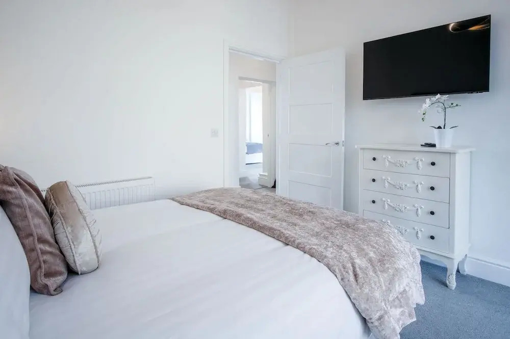 St Catherine's View - 2 Bedroom - Panorama - Tenby