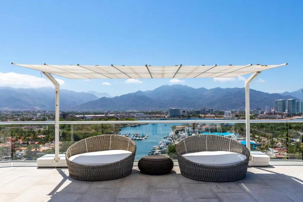 Marina Nautico 9 Luxury & Great Rooftop Pool View by Kivoya