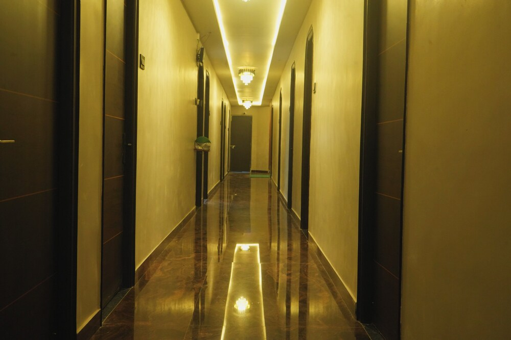 Kasa Courtyard Hotel