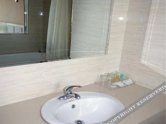 Longyuan Hotspring Holiday Hotel