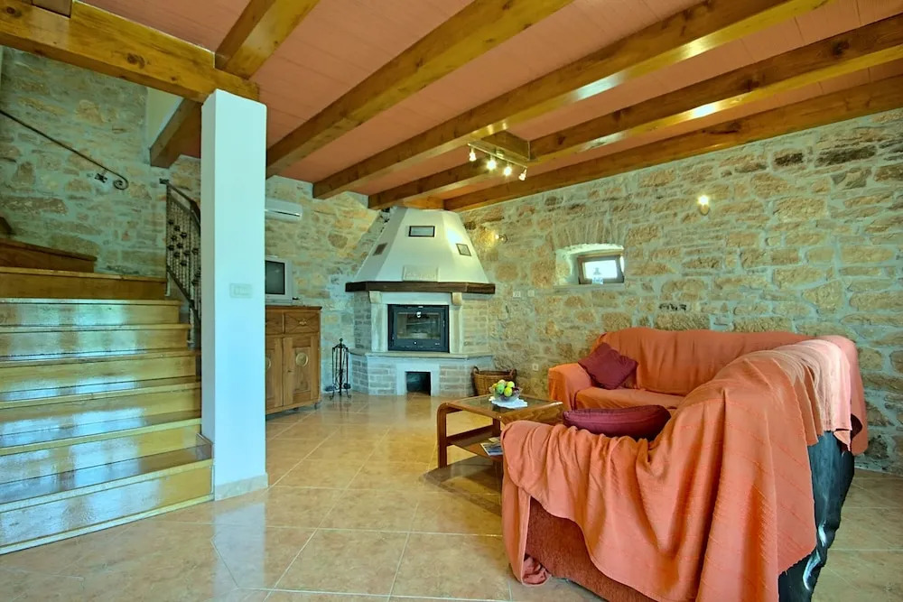 Casa Nadija