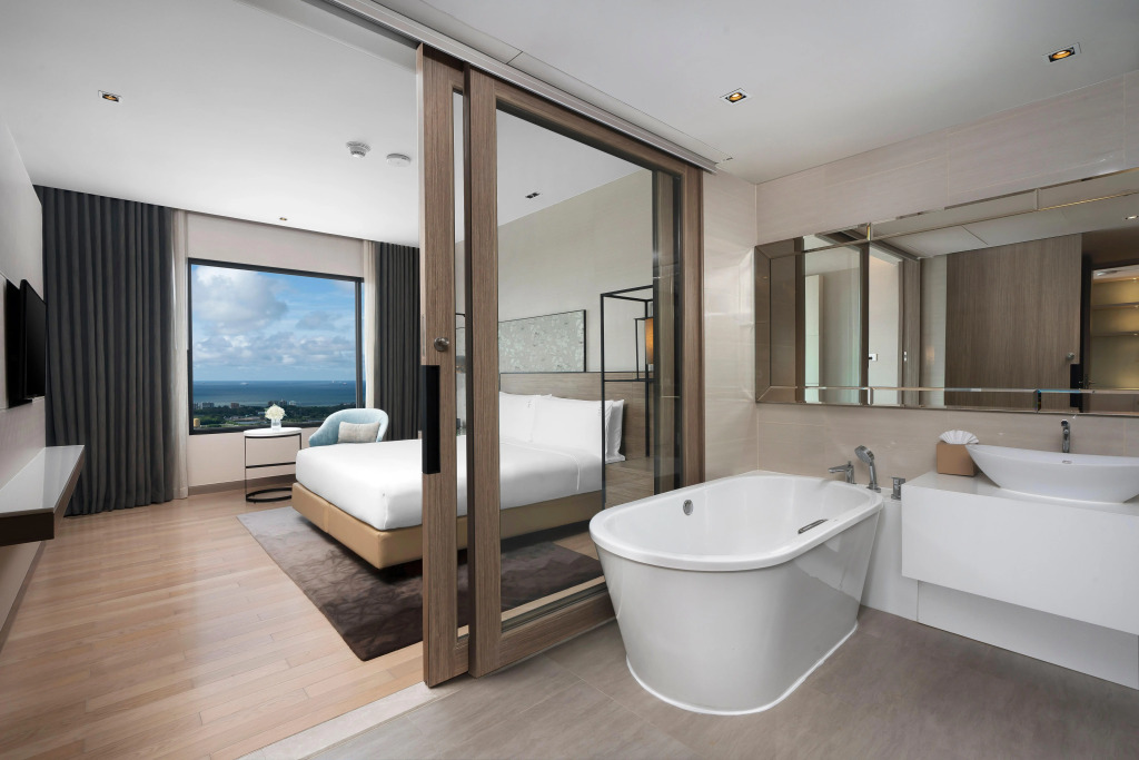 Holiday Inn & Suites Rayong City Centre by IHG